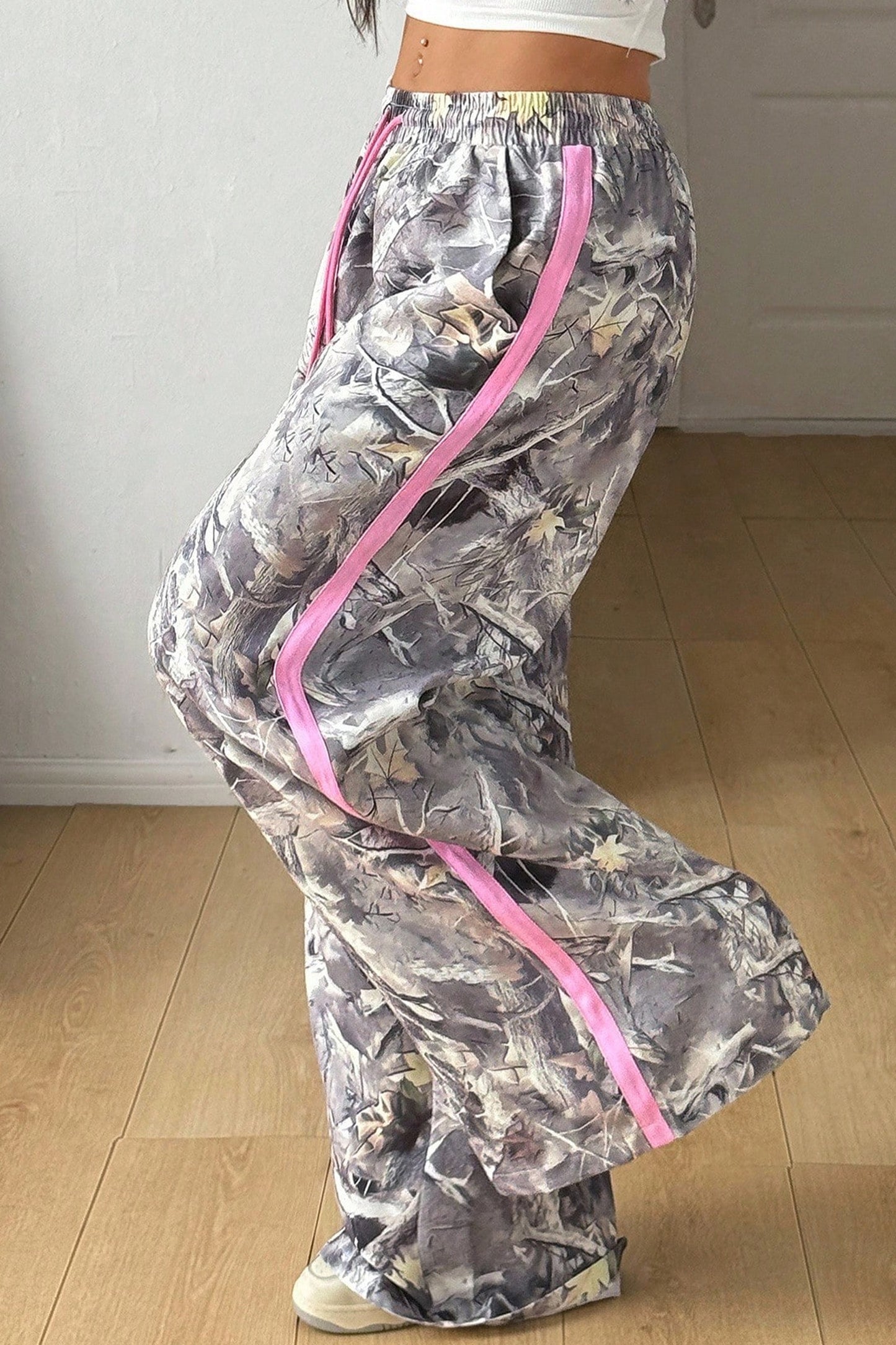 Street Woodland Detail Drawstring Wide Leg Sweatpants